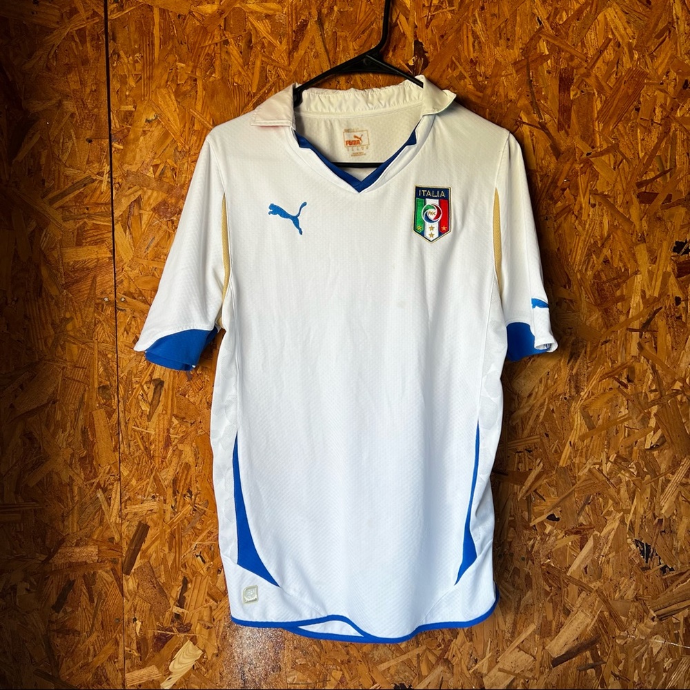 2000s PUMA Italy mens national soccer team jersey M white